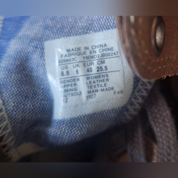 8.5 Euc Converse Women's Tan Combat Boots - Picture 5 of 6